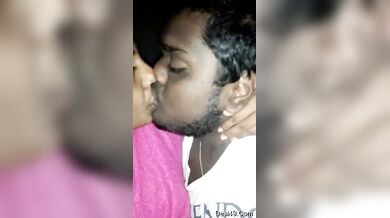 हॉट किसिंग स्मूचिंग के बाद तमिल लड़की ने मुंह में लिया मद्रासी लोड़ा
