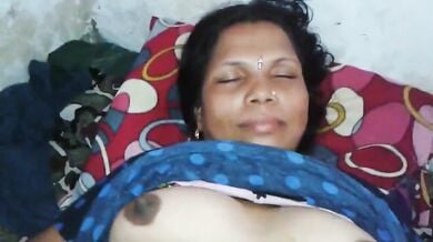 मालिक ने की अपनी कामवाली कमलाबाई की चुदाई
