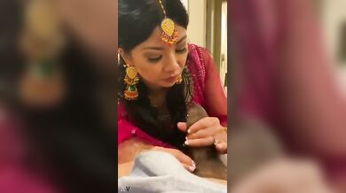 एनआरआई पंजाबी लड़की ने शादी के मौके पर बॉयफ्रेंड का लंड चूसा