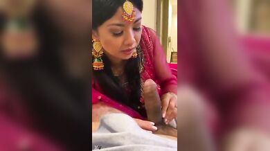 एनआरआई पंजाबी लड़की ने शादी के मौके पर बॉयफ्रेंड का लंड चूसा