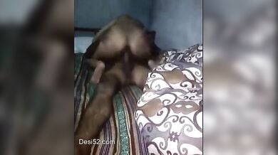 पाकिस्तानी मुस्लिम रंडी का चुदाई एमएमएस बनाया