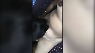 दो भाइयों ने मिल के कामवाली को चोदा