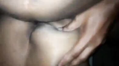 7 इंच लंबे लोड़े से औरत की चूत चोदता आदमी