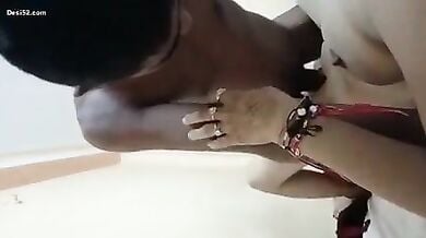 सेक्सी मुस्लिम लड़की ने नोयडा की होटल में बीपीओ कलिग से चुदवाया