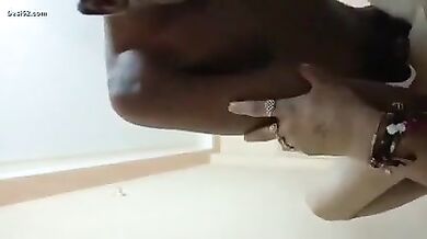 सेक्सी मुस्लिम लड़की ने नोयडा की होटल में बीपीओ कलिग से चुदवाया