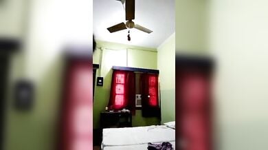 देवर ने उतारे भाभी के कपड़े, दबाए उसके चूचे
