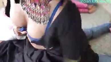 सोई बेटी के बाजू में ही सौतेली मां ने चोदा बेटे का लंड (गंदी हिंदी ऑडियो)