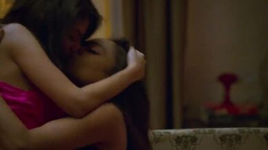 रिच इंडियन लड़कियों का हॉट लेस्बियंस रोमांस!