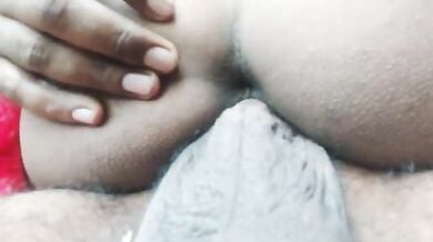 जंगल में आदिवासी भाभी ने फारेस्ट ऑफिसर का लंड लिया