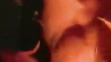 विदेशी हस्बैंड वाइफ ने इंडिया आकर सीखे कामसूत्र वाले संभोग आसन