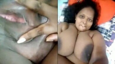 साउथ इंडियन मोटी औरत ने कपड़े उतारकर खोलकर दिखाई चूत