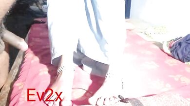 देसी मराठी भाभी के तीनो छेद चोदे बॉस ने