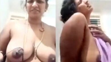 वीडियो कॉल पर वनिता आंटी ने ब्लाउज खोलकर दिखाई अपने स्तनों की जोड़ी