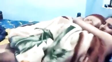 गर्लफ्रेंड को चुदाई के लिए परेशान करता बॉयफ्रेंड