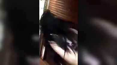 इंडियन मंगेतरों ने किया शादी से पहले किसिंग, रोमांस और सेक्स!