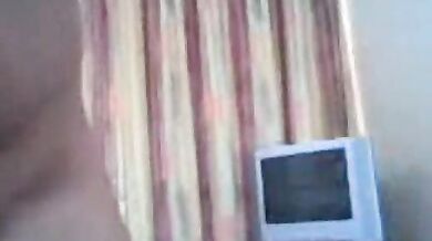 लम्बे बाल वाली शर्मीली गर्लफ्रेंड ने लण्ड चूसा अच्छे से