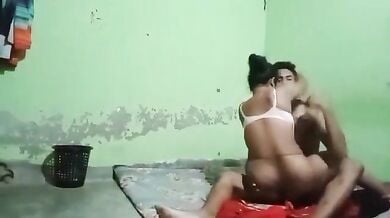 देसी विलेज भाभी की चूत शांत की देवर जी ने
