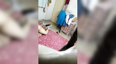 डॉक्टर ने स्टाफ नर्स को अपने क्वार्टर में लाकर किया नंगा रोमांस