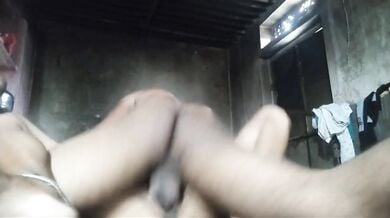 बेरोजगारी के चक्कर में रंडी बनी लड़की की चुदाई