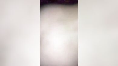 गीली चूत चोदो तो ऐसे ‘चप चप’ की आवाज निकलती है