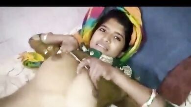 तोतली राजस्थानी कामवाली को चोदा मालिक ने देसी क्सक्सक्स मूवी में