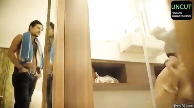 अपनी बीवी की चुदाई कर उसे वीर्य पिलाते नौकर को मालिक ने देखा