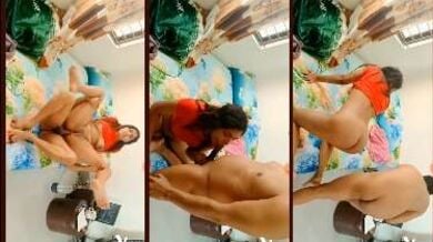 इंडियन कपल ने किया XXX स्टाइल एनल सेक्स