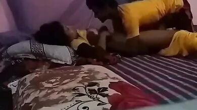 हल्दी प्रोग्राम के बाद लवर्स ने किया चुदाई का कार्यक्रम