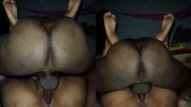 पति पत्नी ने 21 जून योगा दिन के उपलक्ष्य पर किया संभोगासन