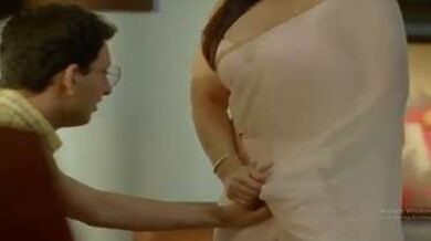 चुदक्कड़ ट्यूशन टीचर ने अपने पढ़ाकू स्टूडेंट की कामवासना भड़काई