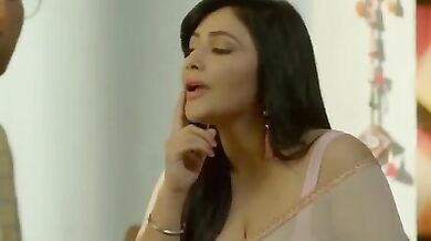 चुदक्कड़ ट्यूशन टीचर ने अपने पढ़ाकू स्टूडेंट की कामवासना भड़काई