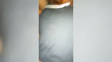 देहाती प्रेमी जोड़े ने अपनी झोपड़ी में बनाया सेक्सी एमएमएस