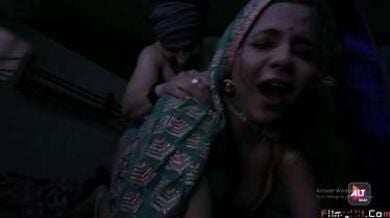 बस सफर के दौरान गलती से अपने सजन के जगह अनजान यात्री से चुदी देहाती लुगाई