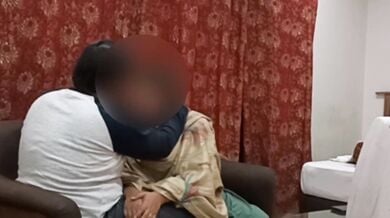 पाकिस्तानी बीबीडबल्यु आंटी हॉट सेक्स मूवी