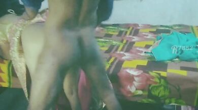 सेक्सी विलेज आंटी की चुसाई और चुदाई की सेक्स मूवी