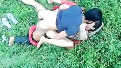 जयपुर के पार्क में चुदाई की राजस्थानी कपल ने