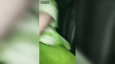 पति ने बनाया अपने बीवी के बूब और बुर का वीडियो