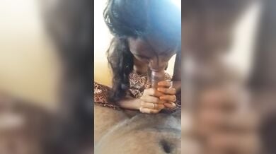 सेक्सी मल्लू गर्ल ने बॉयफ्रेंड को डीपथ्रोट ब्लोव्जोब दिया