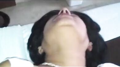 मूठ मारते वक्त माल निकला तो आंटी ने उसे मुंह में दबा लिया