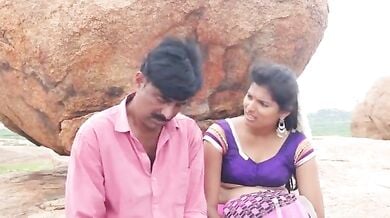 दबंग आंध्रा औरत साड़ी उठाकर मवाली के मुंह पर मूती