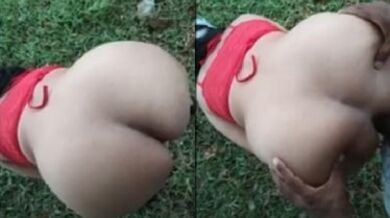 बिग गांड उठा के आंटी ने गार्डन में चुदवा लिया काले लंड से