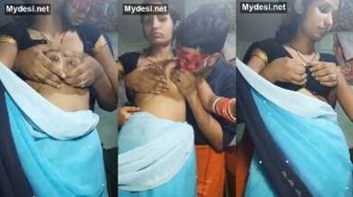 बीवी का ब्लाउज खोलकर उसके चूची दबाकर पति ने निकाला उनका दूध