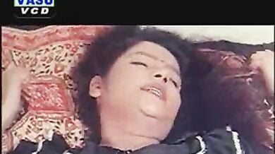 इंडियन पति पत्नी का हॉट एंड इरॉटिक फोरप्ले!