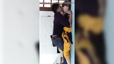 चुदासी मुस्लिम लड़की शब्बो की चुदाई की यार ने