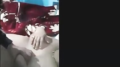 बड़ी चूची वाली मकान मालिक की बीवी की चोदा चोदी मस्ती
