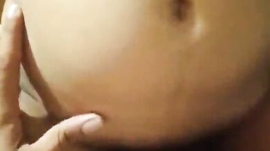 ट्यूशन मेडम श्रुति की चुदाई और चुसाई