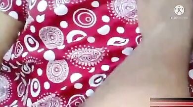 पलंग पर सोयी भाभी का इंडियन बुर चुदाई वीडियो