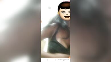 बड़ी दीदी ने बॉयफ्रेंड को वीडियो कॉल पर दिखाए अपने चुचे