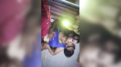 शहनाई की धुन पर हस्बैंड वाइफ ने किया हॉट इरॉटिक रोमांस