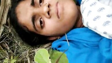 बिहारी मुस्लिम भाभी की चुदाई की रियल इंडियन पोर्न वीडियो